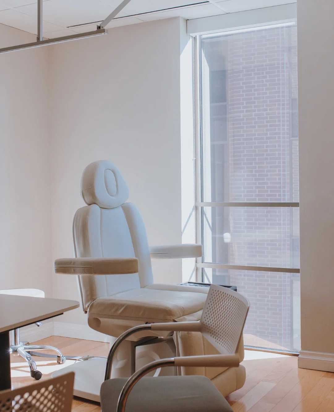 Treatment-room image shared by VitaLifeMD on Instagram
